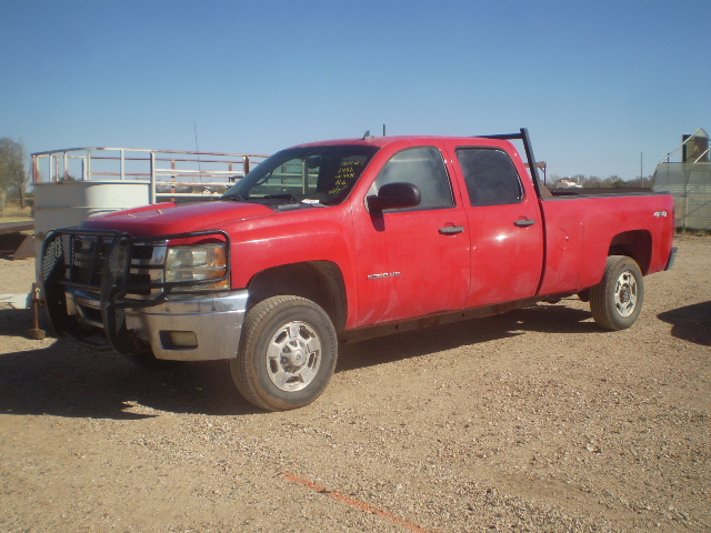 2011 md. Chevy Silverado 2500 HD 4x4